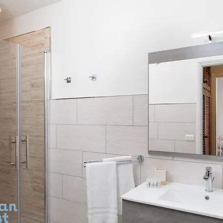 Porto Rotondo- Pool And Apartment